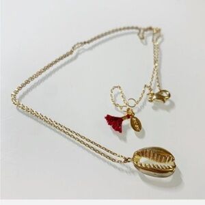Gold Cowrie Shell Pendant Necklace 14kt gold vermeil